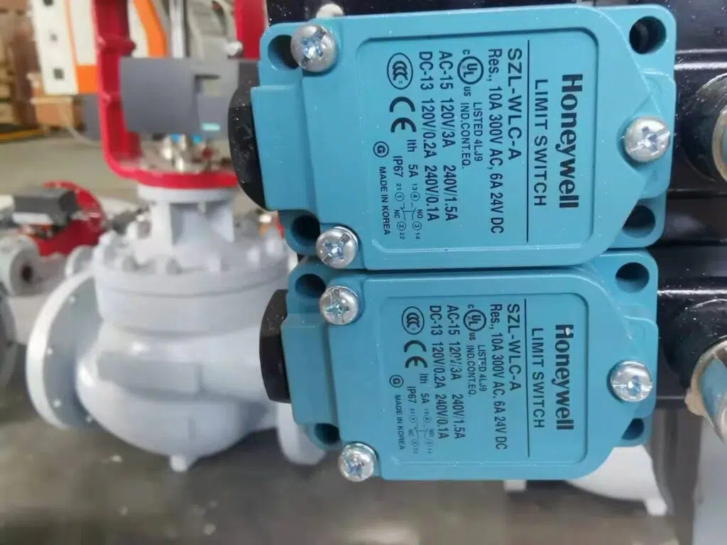 limit switch for control valves