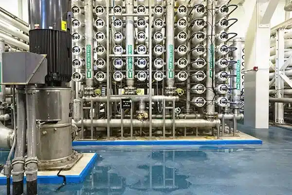 reverse osmosis used saline wastewater treatment