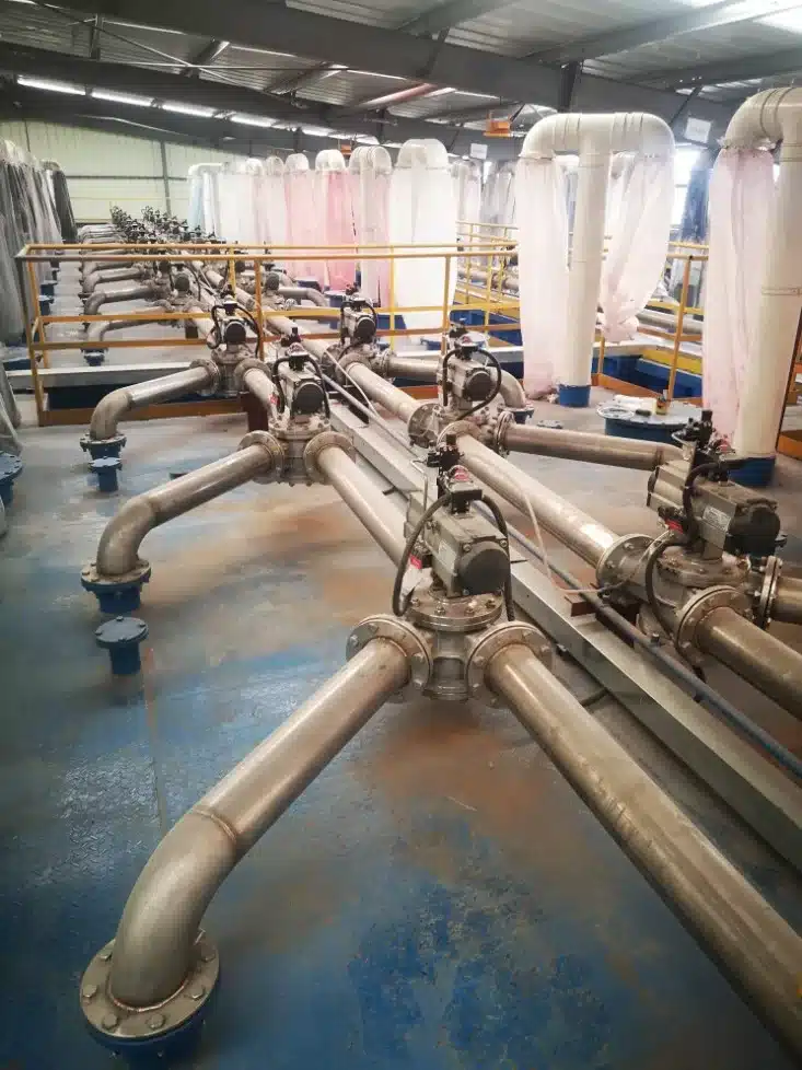 diverter valves in powder pneumatic conveying3