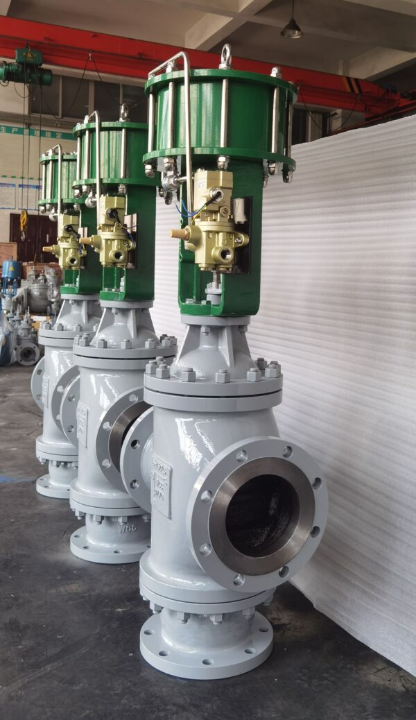 dn150 150lb wcc pneumatic 3 way diverting type globe control valves